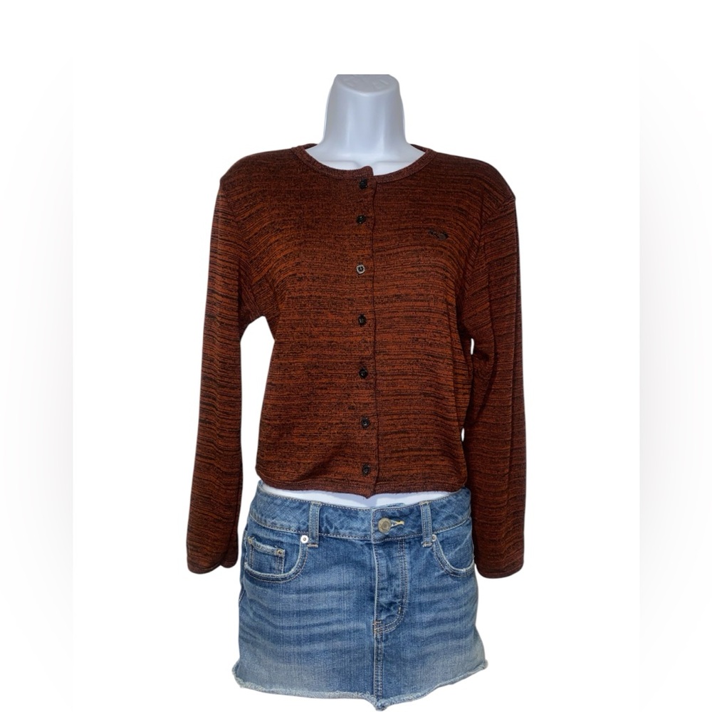 y2k roxy maroon button up sweater